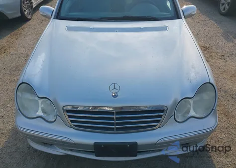 2007 Mercedes-Benz C 230 Sport from USA, damaged, VIN WDBRF52H87F932863